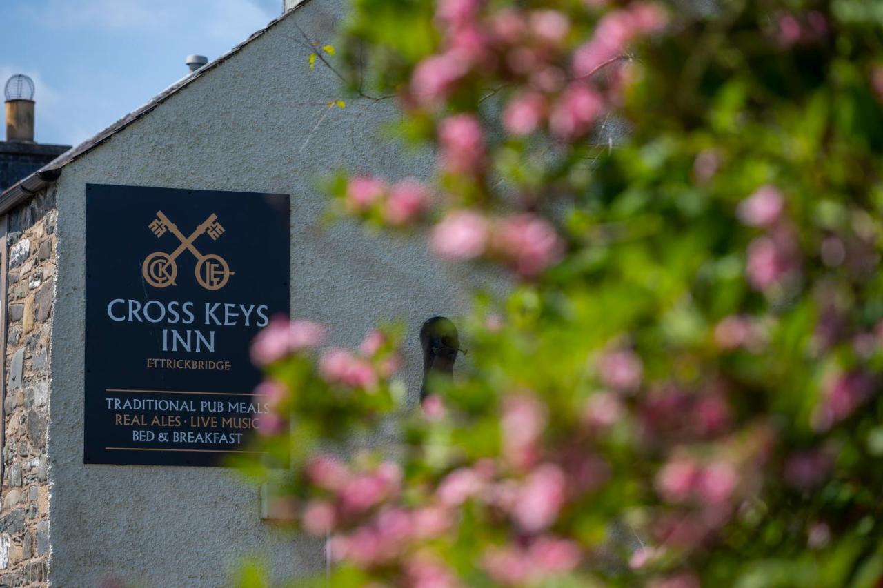 Cross Keys Inn Ettrickbridge Ettrickbridge End ภายนอก รูปภาพ
