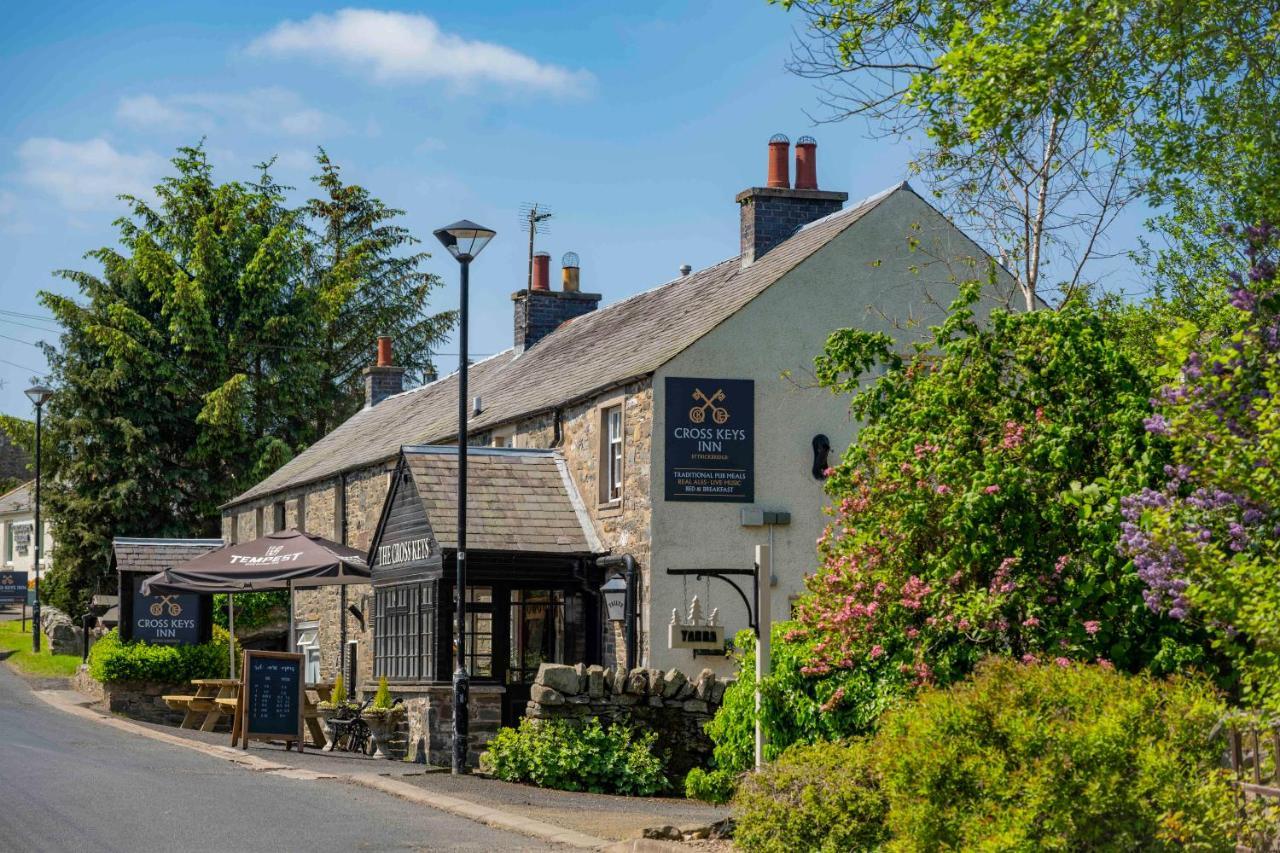 Cross Keys Inn Ettrickbridge Ettrickbridge End ภายนอก รูปภาพ