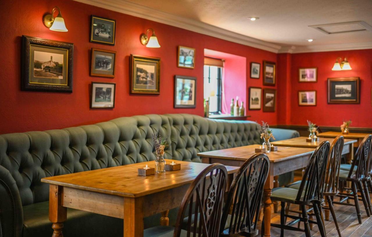 Cross Keys Inn Ettrickbridge Ettrickbridge End ภายนอก รูปภาพ